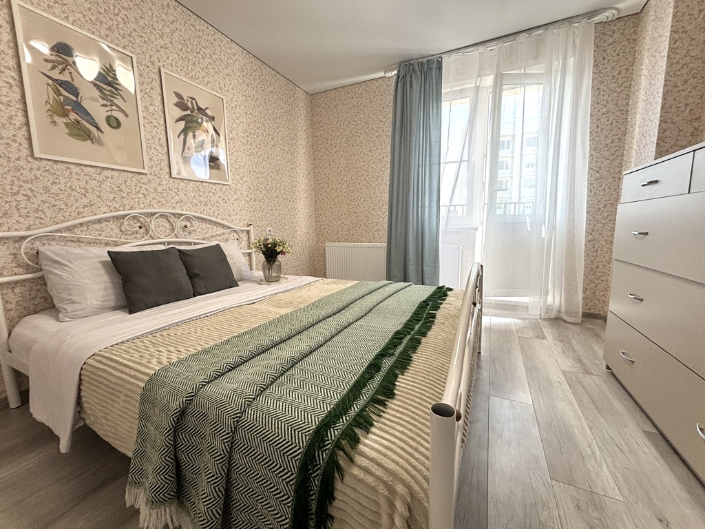 г. Ярославль, ул Брагинская д 18 кор 1 кв153